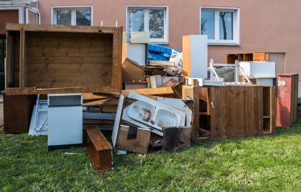 Best Yard Waste Removal  in Crosspointe, VA